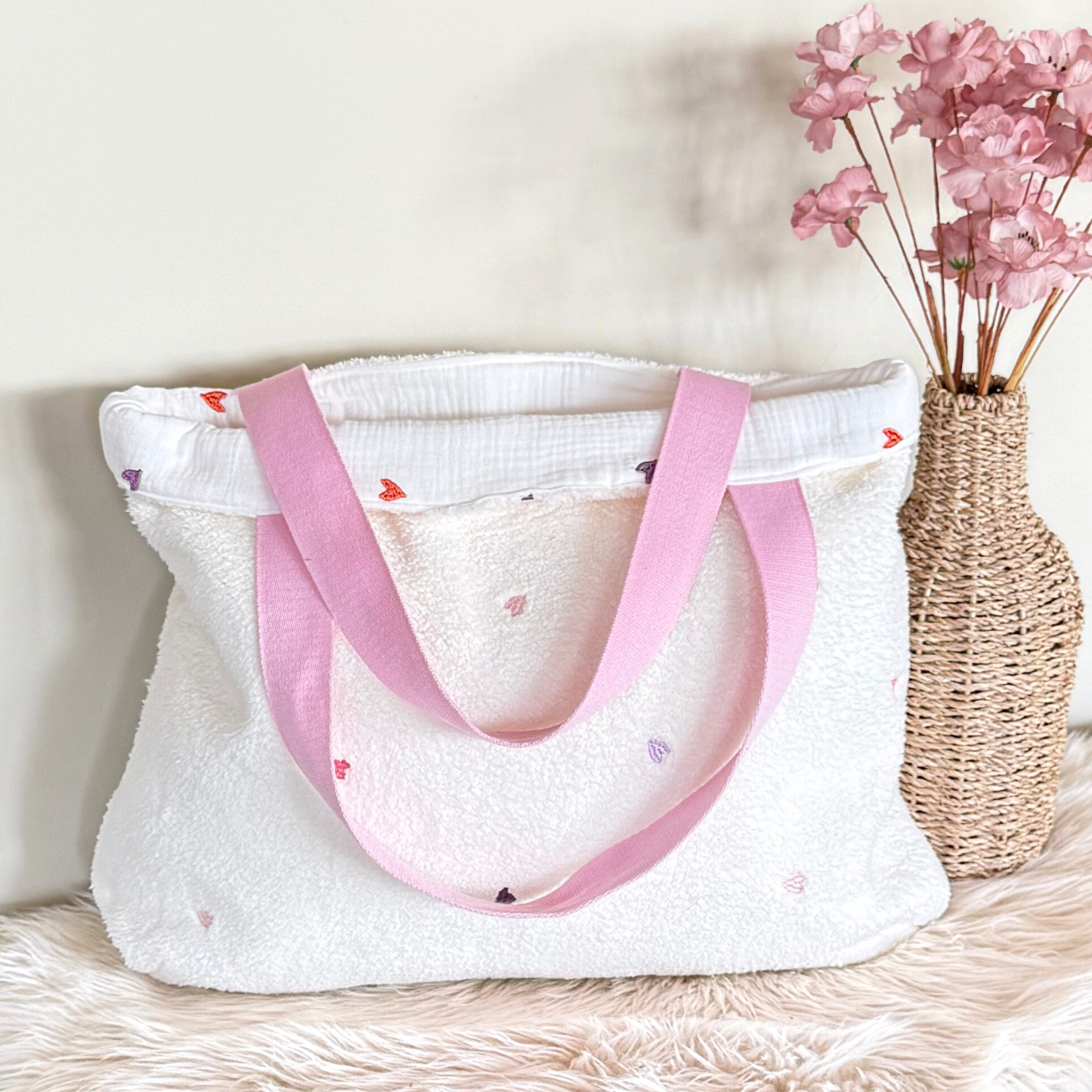 XL Shopper teddy met hartjes revesible te dragen